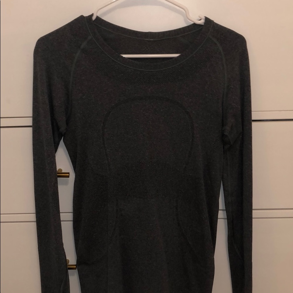 Lululemon Swiftly Tech Long Sleeve Crew